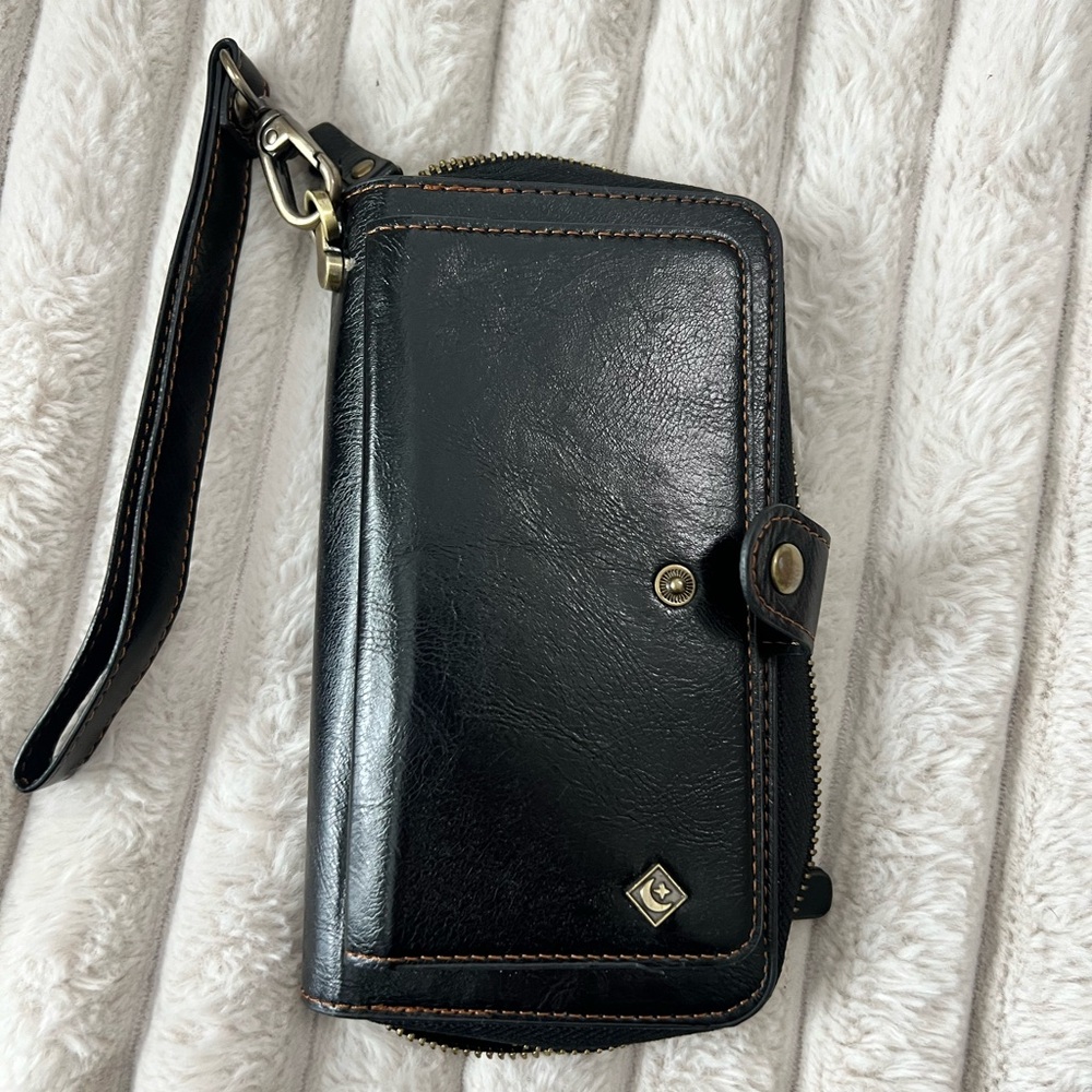 Black Leather Wristlet Wallet - Zip & Snap Closure